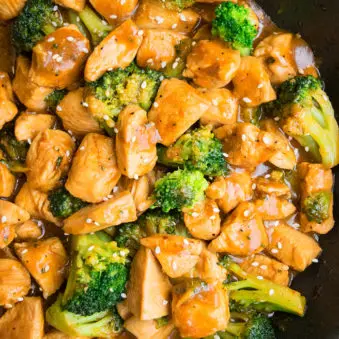 One Pot Chicken and Broccoli- Overhead Shot.