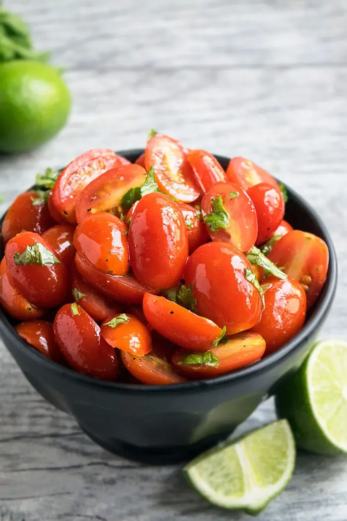 How to Make Tomato Salad