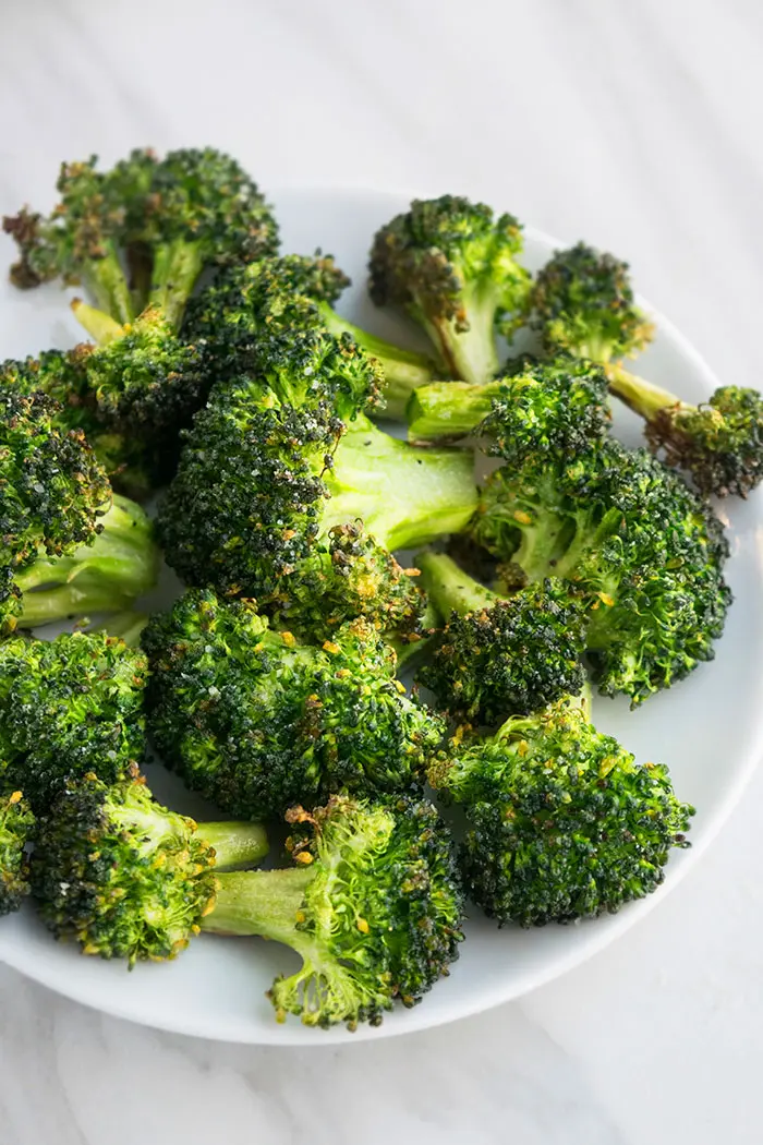 Garlic Parmesan Roasted Broccoli Recipe