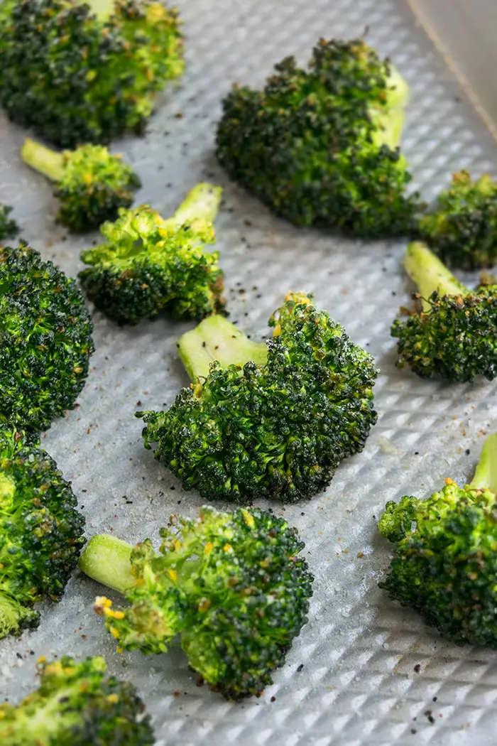 How to Roast Broccoli (30 Minute Side Dish)