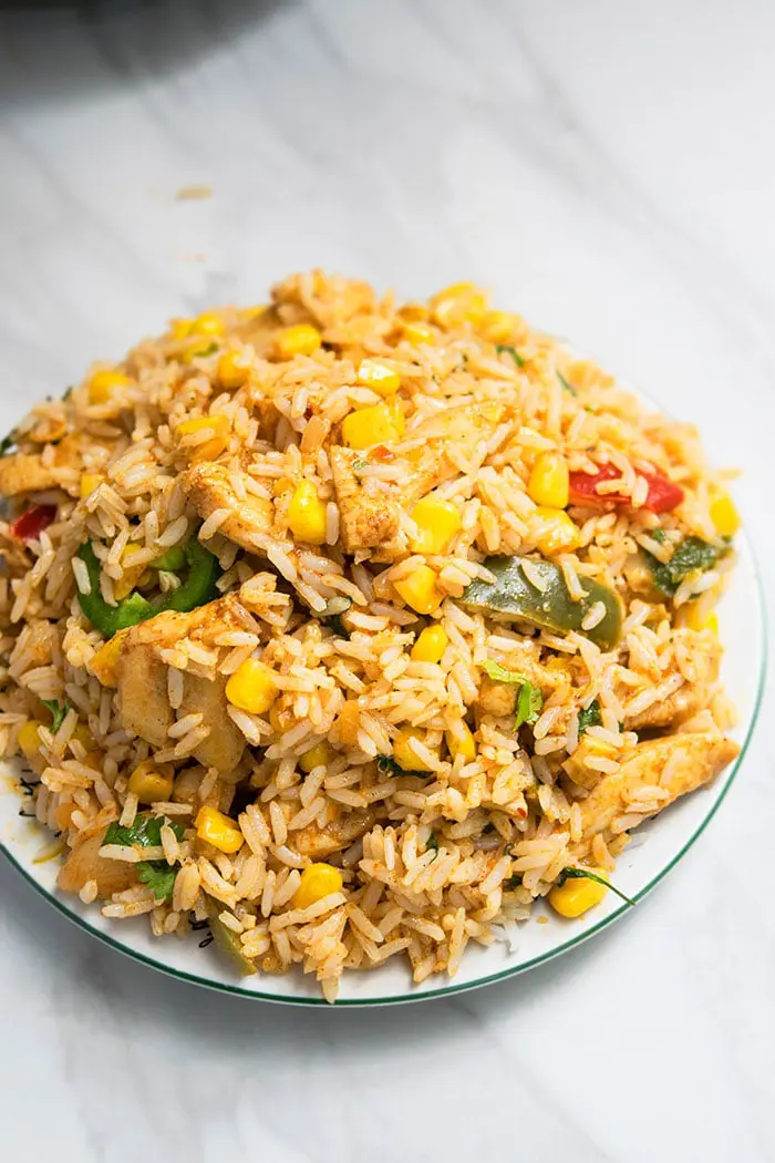 Healthy Chicken and Rice Recipe (1 Pot, 30 Minutes)