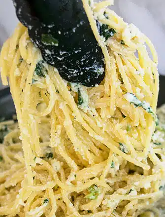 One Pot Spinach Pasta Recipe