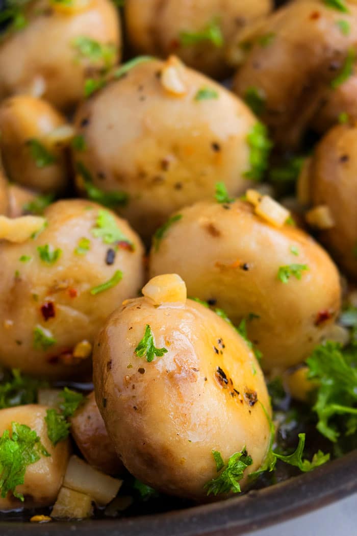 Sauteed Garlic Mushrooms (One Pot)