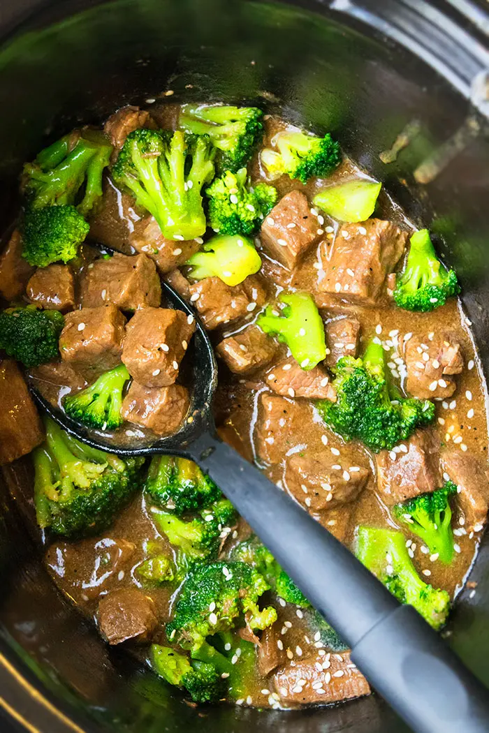 Easy Slow Cooker Beef and Broccoli Recipe