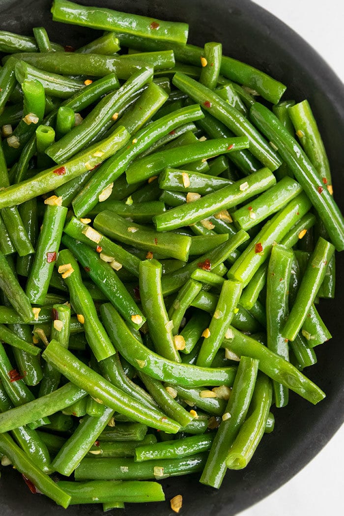 One Pot Sauteed Green Beans (20 Minute Side Dish)