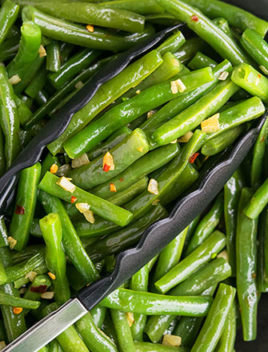 Easy Sauteed Green Beans Recipe With Garlic (20 Minutes)