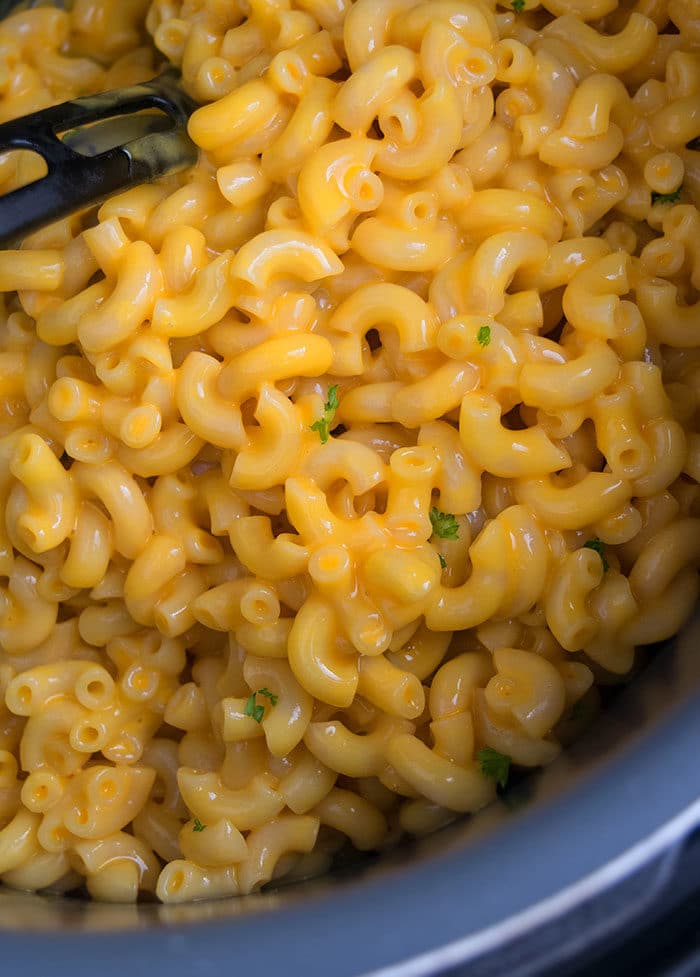 Creamy Mac and Cheese (Instant Pot)