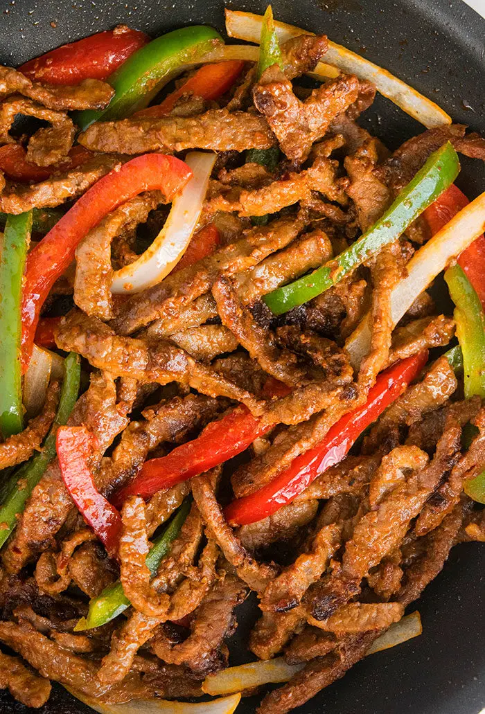 Easy Steak Fajita Recipe (One Pot Meal)