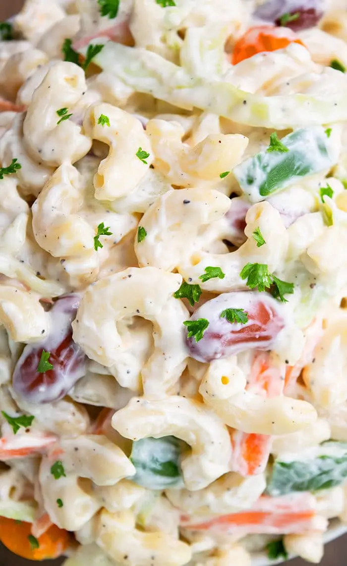 How to Make Creamy Macaroni Salad