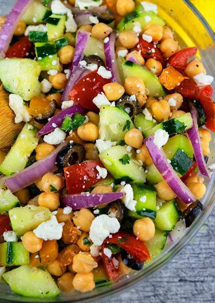 Easy Chickpea Salad with Lemon Vinaigrette