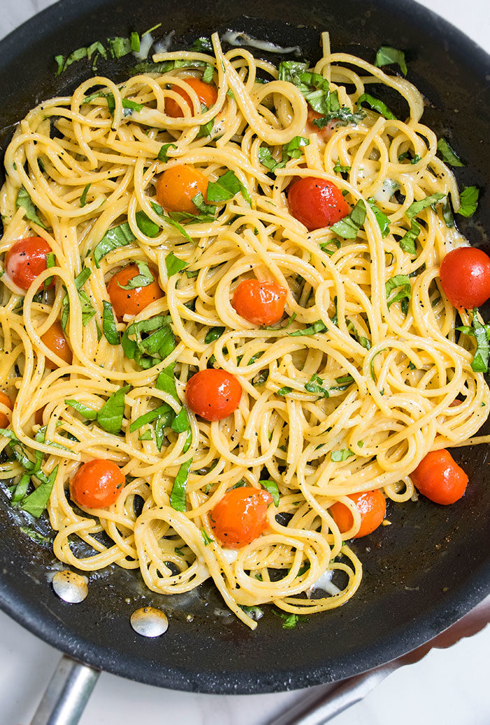 One Pot Pasta with Cherry Tomatoes, Basil, Cheese