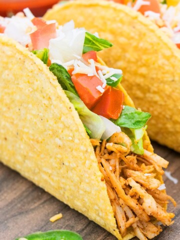 Easy Shredded Chicken Tacos Recipe