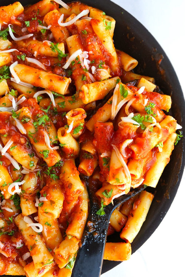 Penne Alla Vodka (One Pot) One Pot Recipes