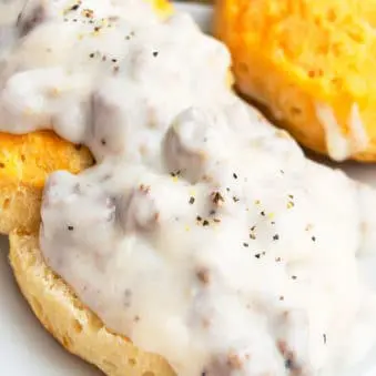 Easy Biscuits and Gravy Recipe