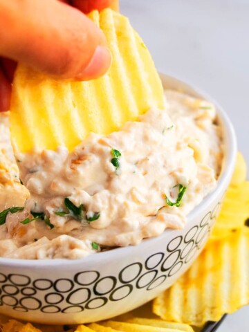 Easy Caramelized French Onion Dip Recipe