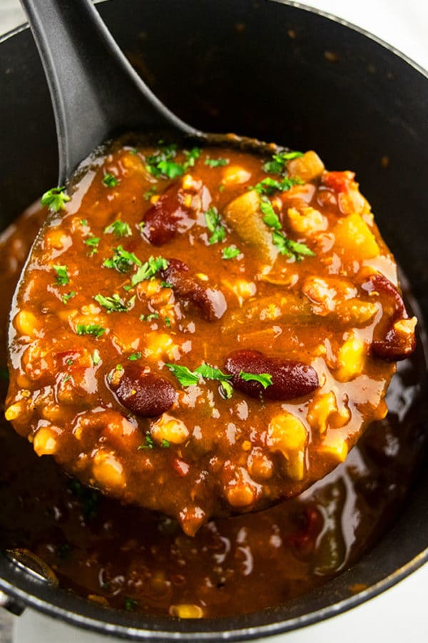 Vegetarian Chili (One Pot) One Pot Recipes