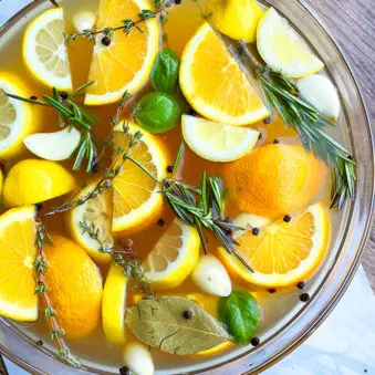 Easy Whole Chicken Brine Solution In Glass Bowl