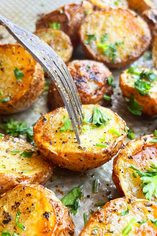 Oven Roasted Baby Potatoes (One Pan) | One Pot Recipes